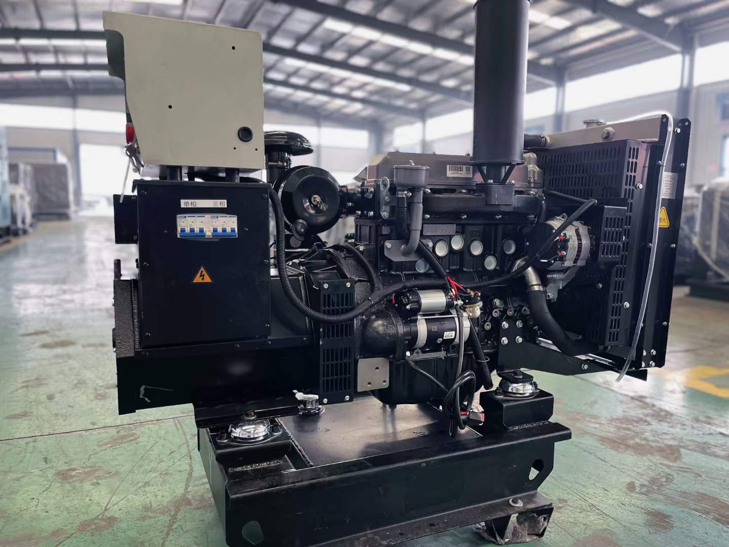 高青如何降低电感性负载对发电机的影响？