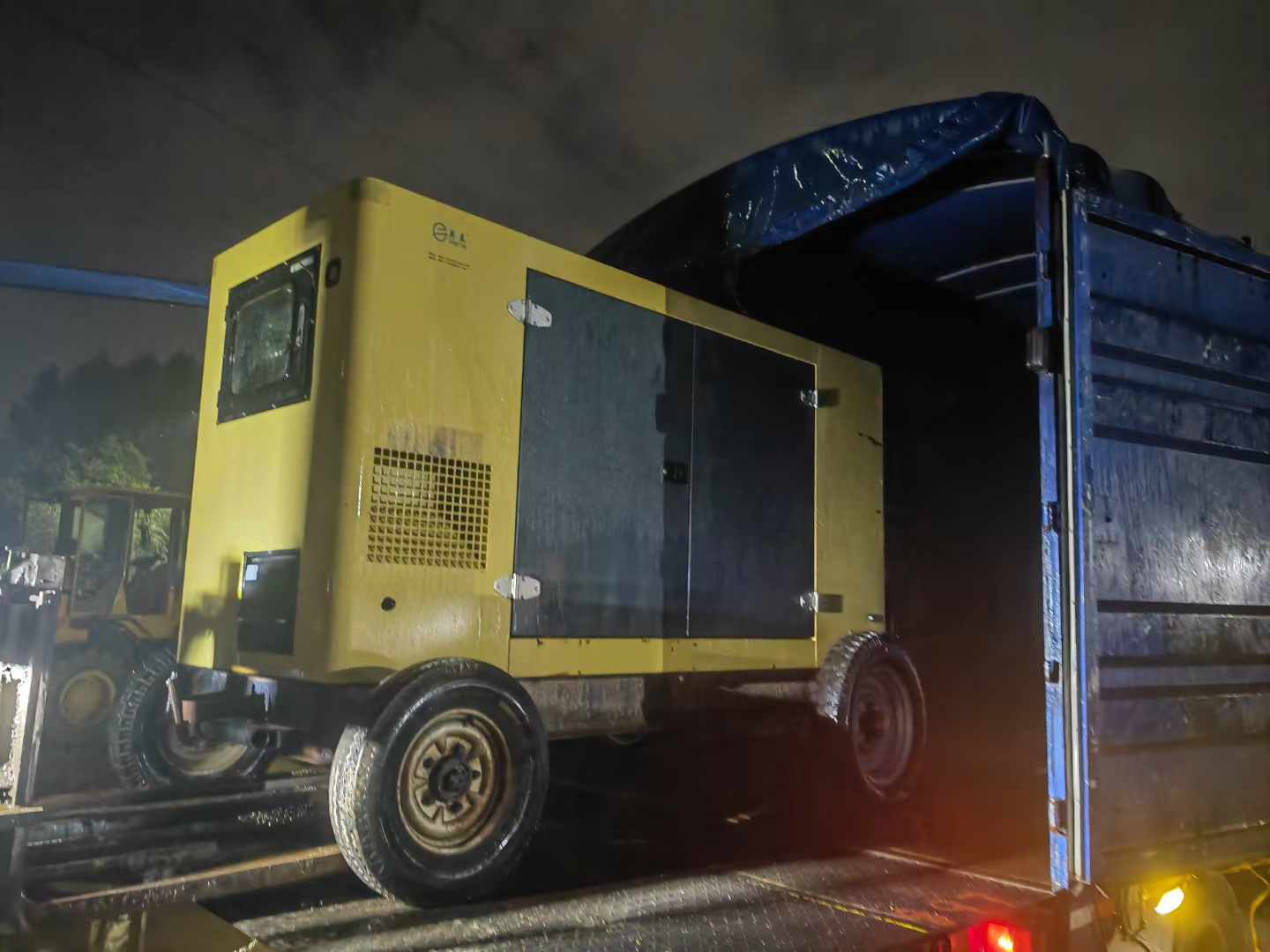 高青如何根据负载特性选择合适的柴油发电机？