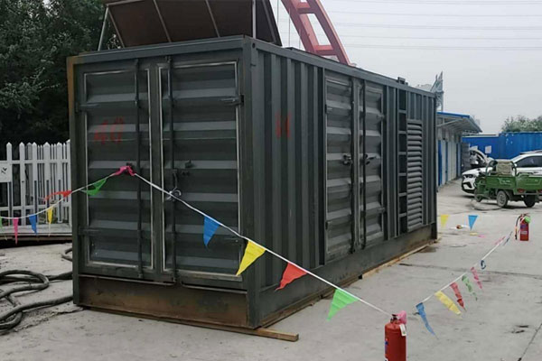 高青发电机租赁空气滤清器多久更换一次？