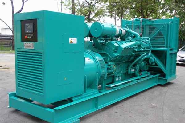 高青柴油发电机组电压不稳定怎样维修？