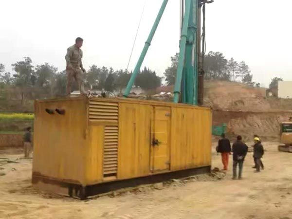 高青如何判断水冷式机油散热器密封件是否需要更换?